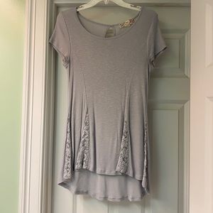 Gray t shirt with lace detailing